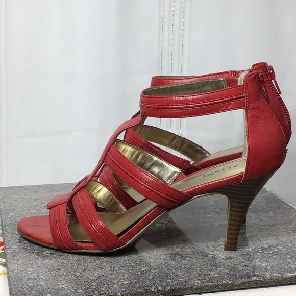 ♦️ALFANI ‘Delia’ Red Leather Gladiator Back Zip Heel Dress Sandals - Picture 4 of 9